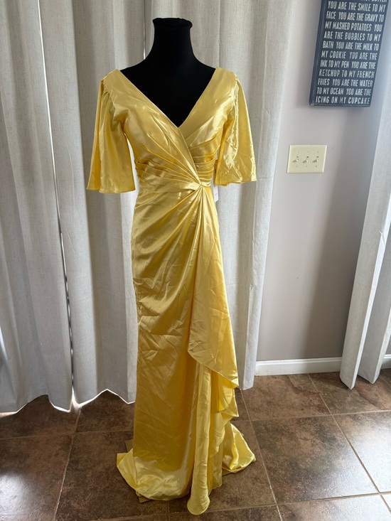Source Unknown Dresses & Skirts - Beautiful Yellow Prom/Formal Dress Size 0 NWT
